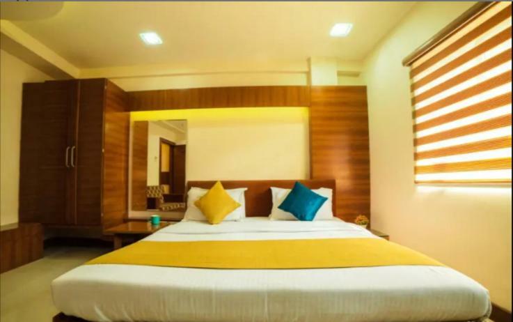 Hotel Gk Palace Bhopal Extérieur photo